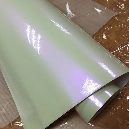 High-end white wrap with soft pearl glow for custom ski gear