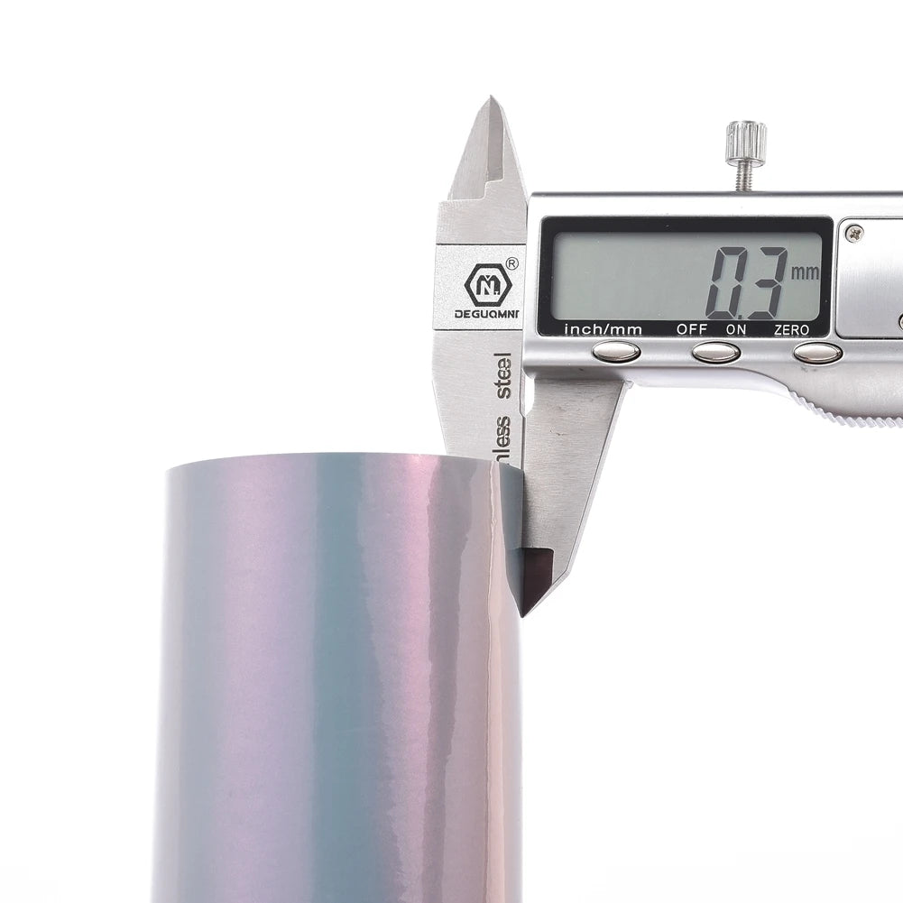 Reflective chameleon vinyl for ski poles in ghost grey and pearl red tones